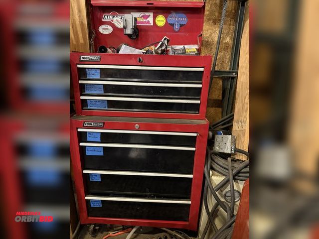 Lot 1-18529 - (1) Tool Shop 26" width x 12" height x 12" depth, 3-drawer tool chest with a 27" width x 30" height ...