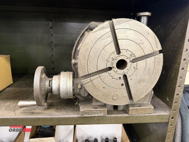 Lot 1-1731 - (1) Troyke 9" rotary table.