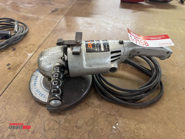 Lot 1-7158 - Skil 7"-9" Disc Grinder, Model: 952, 115V