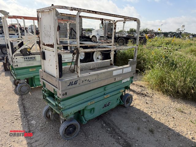Lot 1-9539 - (1) 2007 JLG 1930ES scissor lift, 24V battery operated, 19' max. lift height, 30" x 73" extendable p...