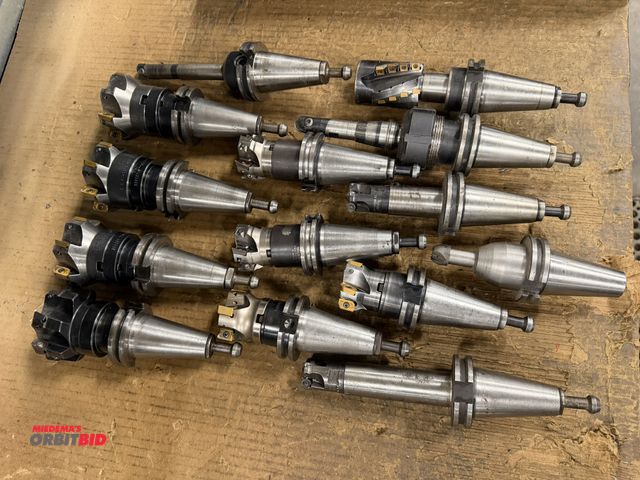 Lot 1-1920 - Lot of (14) Cat 40 tool holders with assorted cutting tools.