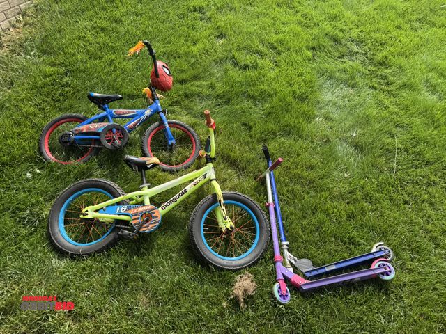 Lot 1-608 - (1) kid's 16" Mongoose BMX bicycle, (1) kid's 16" Spiderman bike, and (2) scooters (Razor and Madd G...