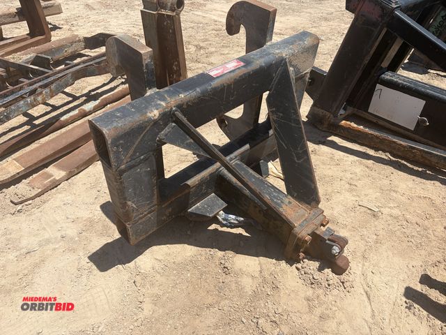 Lot 1-18282 - (1) Arrow universal forklift / telehandler truss boom attachment, model 1002528-144, 12000 # capacit...