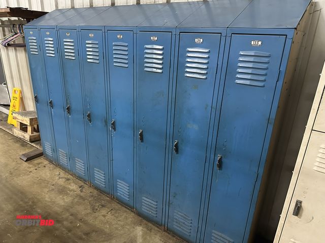 Lot 1-14398 - (1) 96" width x 67" height x 15" depth bank of (8) lockers (unit is Berger-republic steel Corp brand...