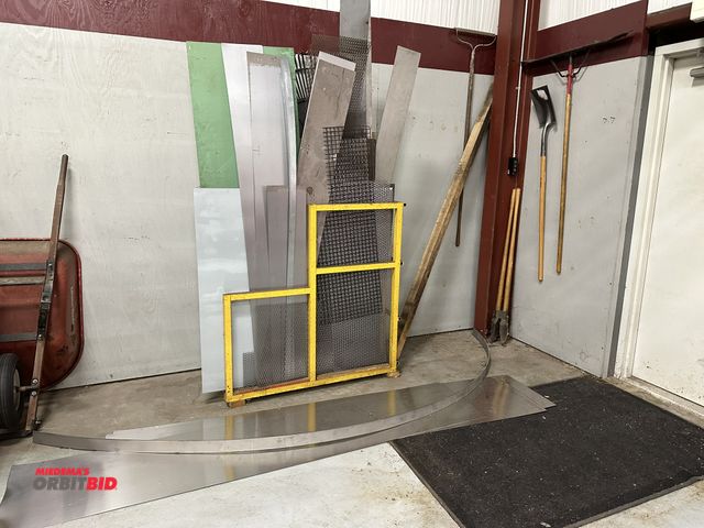 Lot 1-19516 - (1) lot of assorted scrap metals, including various flat stock grid, heavy duty steel, and miscellan...