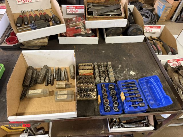Lot 1-18500 - Lot of assorted screw extractor tools with (2) Irwin nut driver sets, and miscellaneous other items.