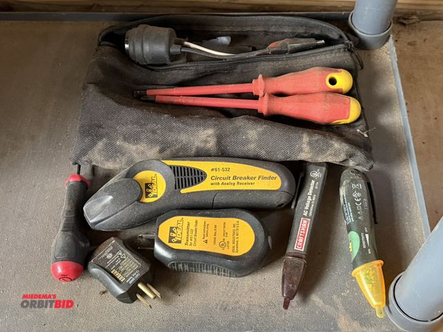 Lot 1-8346 - (1) electrical test kit, including (1) Ideal item, #61-532 circuit breaker finder, (1) Ideal, item #...