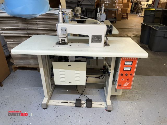 Lot 1-4746 - (1) JP-60-Q Ultrasonic lace sewing machine with power table, 47" long x 21" deep x 29.5" tall, Mfg. ...