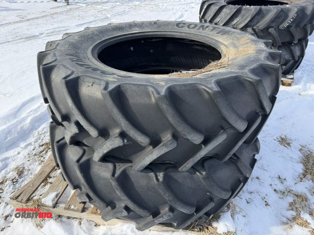 Lot 1-11617 - (1) set of Continental Contract AC85, 380/85R28 tires, tires are used.