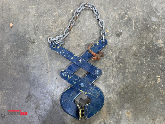 Lot 1-1525 - (1) T &amp; S Equipment pallet puller with chain.