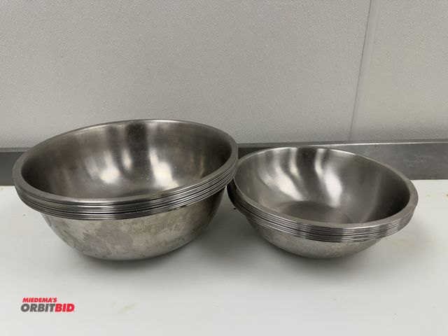 Lot 1-11124 - Lot including (8) 10.5" diameter, and (10) 12.5" diameter stainless steel mixing bowls.