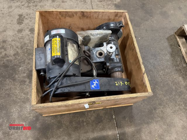 Lot 1-6478 - (1) Dumore tool post grinder, Cat #12-011, model 8205-210, 120V, includes case and accessories.