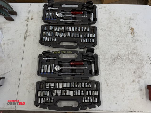 Lot 1-6149 - Lot of (2) Master Mechanic socket sets with plastic cases, and (1) 5-piece ratcheting wrench set, si...