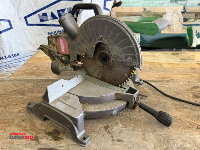 Lot 1-1329 - (1) Hitachi, model C-10FCH, 10" compound saw (120V input, 5000 RPM max.), working condition unknown,...