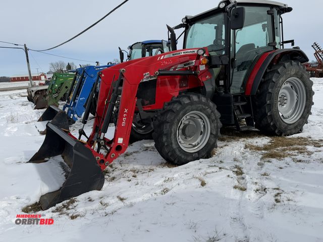 Lot 1-11776 - (1) 2021 Massey Ferguson 5711 4-WD loader tractor, Massey Ferguson 941X loader attachment with a 82"...