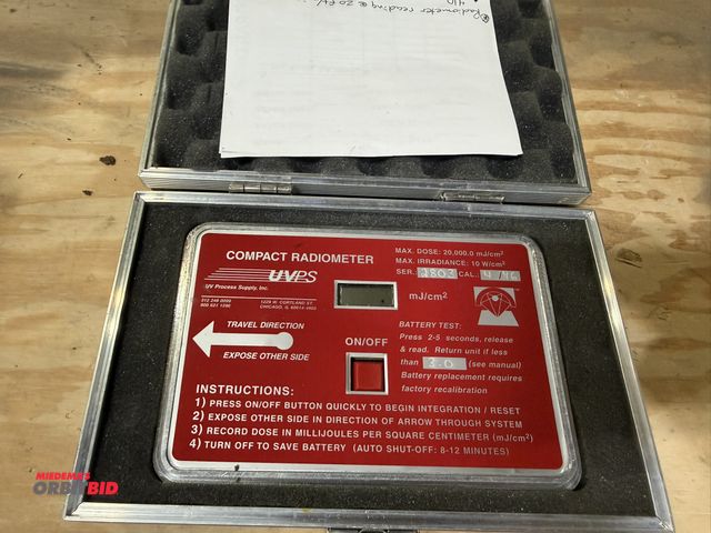 Lot 1-18962 - (1) Con-Trol-Cure compact radio meter, S/N 2803, includes case.