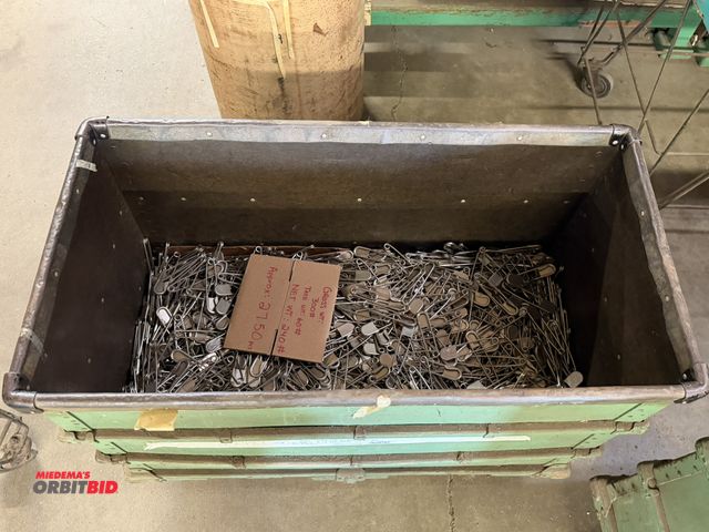 Lot 1-18845 - (1) 37.5" width x 31" height x 19" depth cart with approx. 2,750, 5" safety pins.