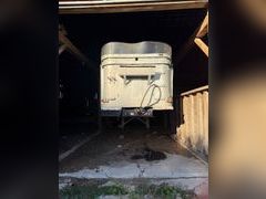 Lot 1-18260 - undefined