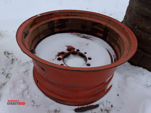 Lot 1-11654 - (1) 10-bolt rim, approx. 29 3/4" diameter, 15.5" from inside of bead to inside of bead on rim.