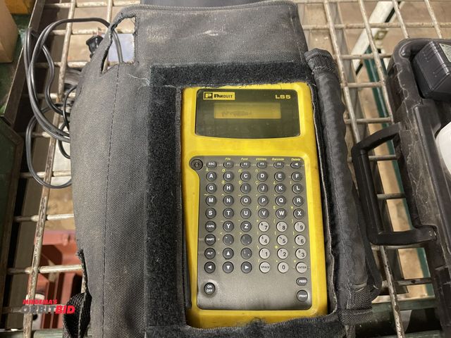 Lot 1-6254 - (1) Panduit LS5 label maker, unknown condition, screen appears to need repair.