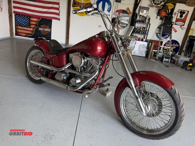 Lot 1-8104 - 2003 Harley Davidson Softail Motorcycle (1) customized motorcycle, Ultima motor, 104 cc cubic inch, ...