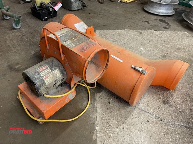 Lot 1-6205 - (1) Air Systems air blower, Dayton electric motor, includes saddle vent and collapsible filter tube ...