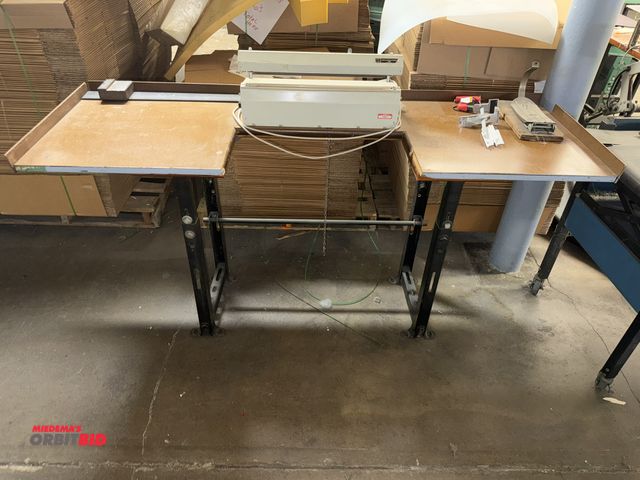 Lot 1-4847 - (1) Packaging Aids Corp., audion electro sealmaster 420, 115V, 325 watt, S/N 88110617714, mounted to...