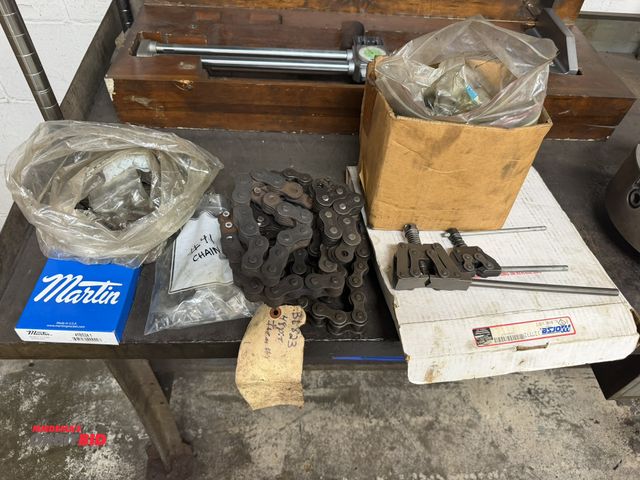 Lot 1-6321 - Lot of assorted roller chain, Morse 80R 10', 48PT, Martin 41BS24, assorted chain links, parts, and (...