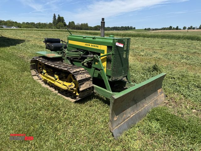 Lot 1-3203 - John Deere 420 Crawer Tractor with dozer blade, 405 hours showing, 13-3/4" tracks, 70" front blade, ...