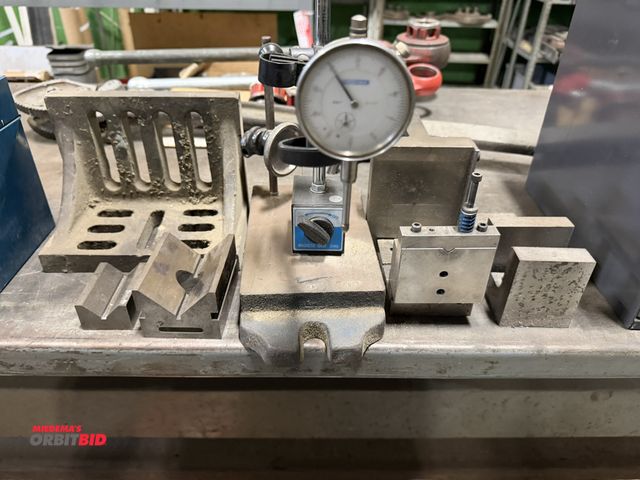 Lot 1-18600 - Lot of assorted machine shop items, includes magnetic base with a Fowler dial indicator, various rig...