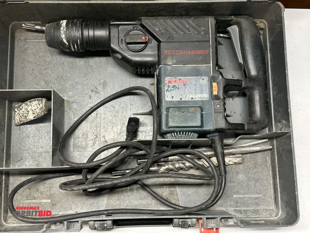 Lot 1-4105 - (1) Bosch "Boschhammer", model 11222EVS, electric hammer drill with case, includes assorted used dri...