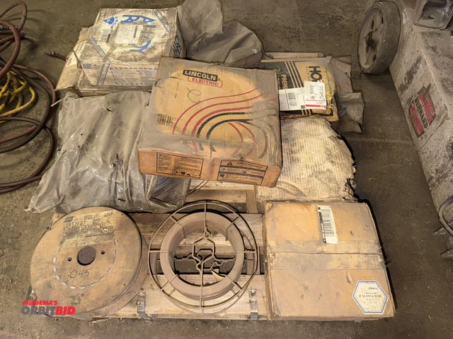 Lot 1-18131 - (1) skid of assorted welding wire.