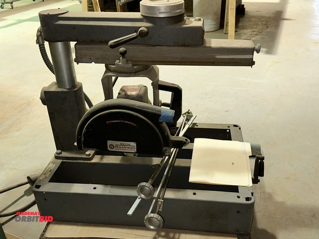 Lot 1-17540 - (1) Delta Rockwell, model 12-RAS, 10" radial arm saw with frame and leg components, equipped with a ...