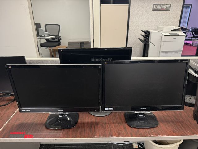 Lot 1-19427 - Lot of (2) ViewSonic 1080p LCD displays, model VX2450WM-LED, (1) ViewSonic VA2455SM, 24" monitor, an...