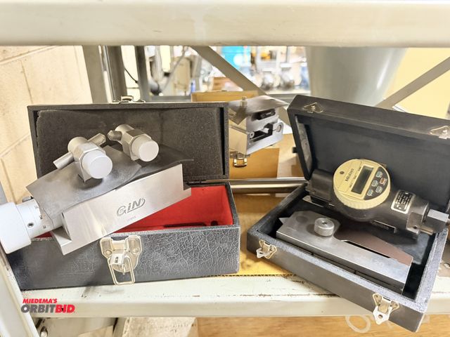 Lot 1-12404 - Lot including (1) sine dresser, (1) Mitutoyo, model PGC, digital gauge unit, (1) CE Johnson machine ...