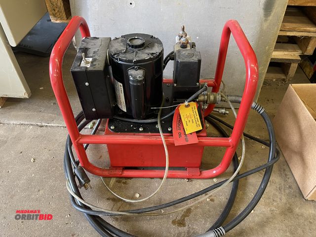 Lot 1-6176 - (1) Enerpac Series electric hydraulic pump, 10,000 PSI, electric over hydraulic, 120V.
