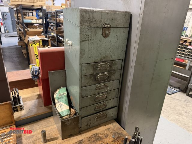 Lot 1-18607 - (1) Acorn 6-drawer, flip top metal parts organizer, with assorted taps, drills, die grease, end mill...