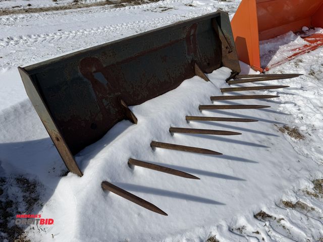 Lot 1-11552 - (1) 75" wide tine bucket, tines are 24" long, skid steer mount.