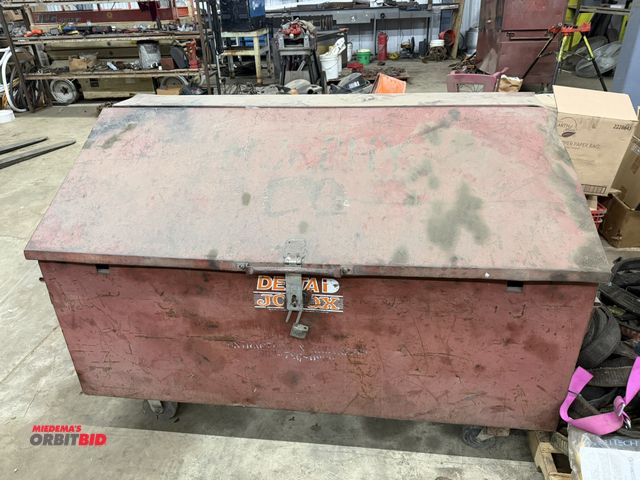 Lot 1-1446 - (1) 60" width x 41" height x 30.5" depth steel jobox (front is approx. 30" tall), unit has assorted ...