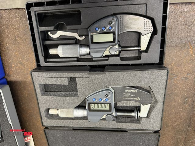 Lot 1-1777 - Lot of (2) Mitutoyo 0-1" digital micrometers.