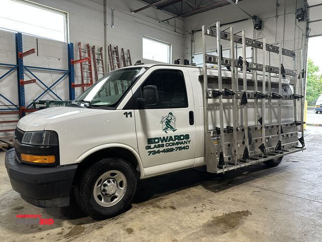 Lot 1-17098 - 2018 Chevrolet Express Cargo Van Vortec V8 6.0 liter gas engine, automatic transmission, AM/FM stere...
