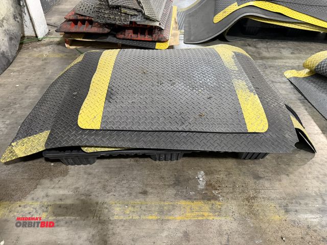Lot 1-5558 - (1) skid of assorted rubber shop mat with treadplate texture.