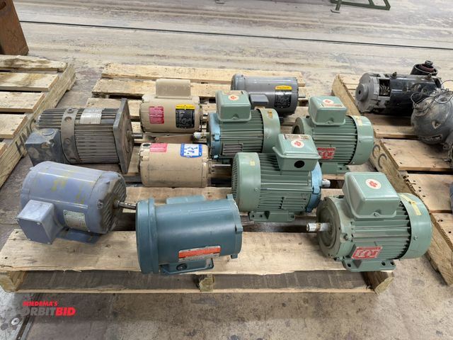 Lot 1-16794 - (1) skid of used motors, includes Baldor, 3 HP, 208/460V, 3 phase, Baldor .33 HP, 115/230V, single p...