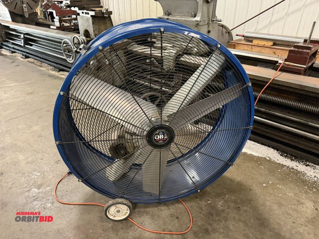 Lot 1-6489 - (1) Heat Buster, model QB2, 42" shop floor fan.
