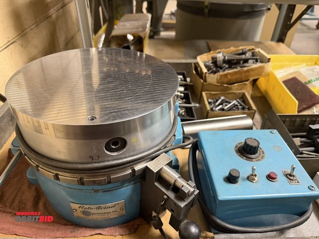 Lot 1-11050 - (1) Roto-Grind, model 710-VI24, magnetic grinding table, S/N 5695.