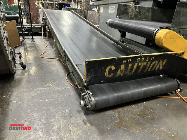 Lot 1-14348 - (1) Hytrol approx. 12'6" length x 30" width belt over roller conveyor, model TL, SN 202909, 115/230 ...
