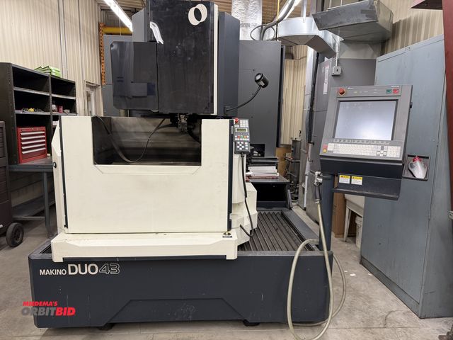 Lot 1-1600 - 2910 Makino DUO43 Wire Electrical Discharge Machine (EDM) 22" x 27" Work Table, 34" x 30" x 24" Diel...
