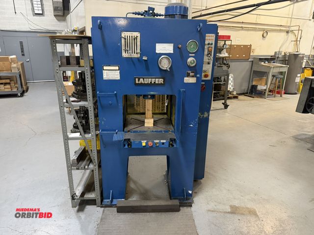 Lot 1-18504 - 1982 Lauffer Type RPL16 16 ton Press  safety distance emergency stop 130mm, response time .081 secon...