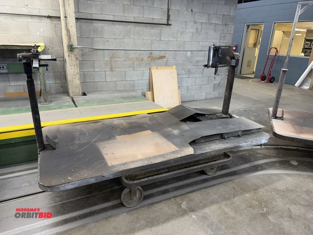 Lot 1-17178 - Lot of (20) 8' long x 17" high x 4' wide curing oven rail cars with rotating tops (several different...