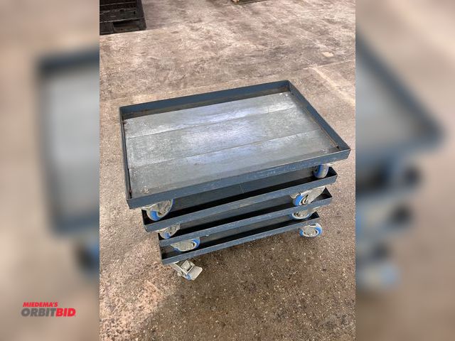 Lot 1-3507 - (4) Metal Caster Carts